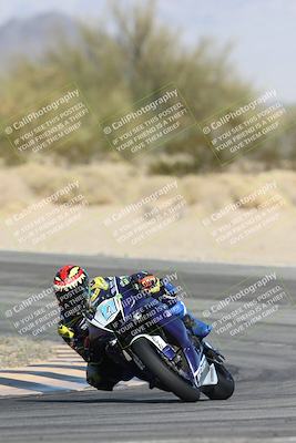 media/Dec-07-2025-CVMA (Sun) [[3e7d2de5dc]]/Race 8-Middleweight Shootout/